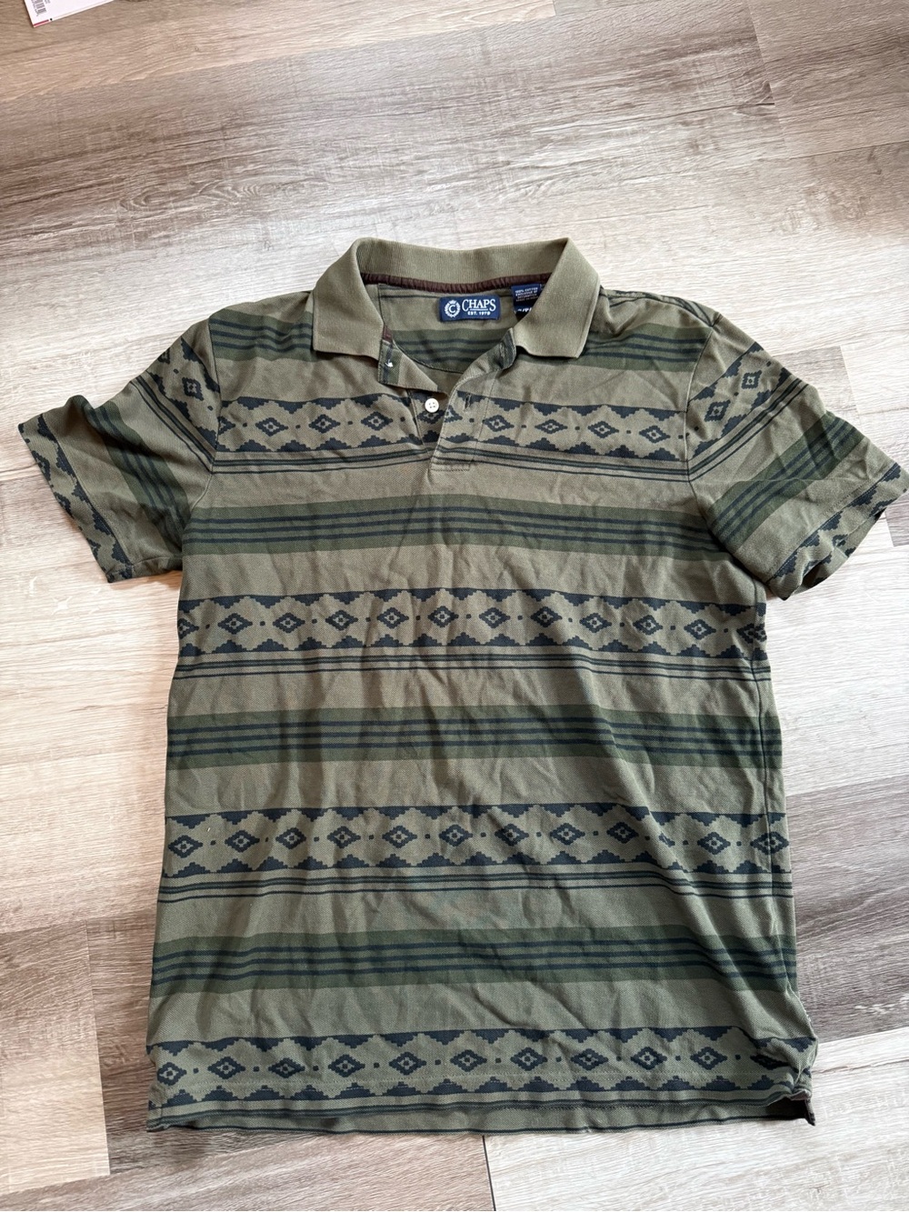 Chaps 78 100% Cotton Size S Green Aztec Pattern Golf Polo NWOT